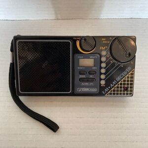 Travelers AM/FM Portable Pocket Size Radio with LCD Alarm Clock Model MFR-88